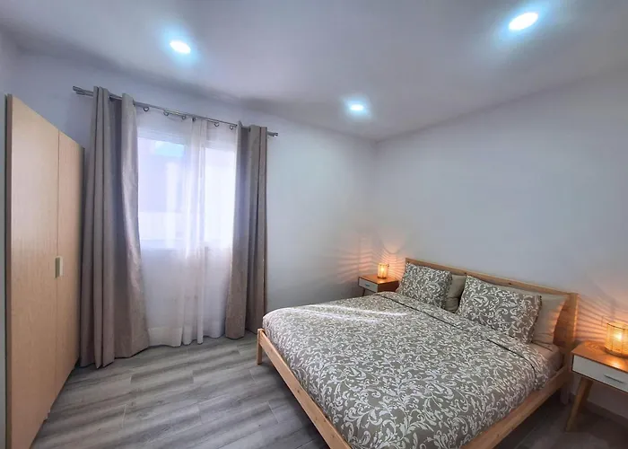 Casa Dona Juana - De 4 Con Jacuzzi Y Gran Zona Exterior * Charco del Pino