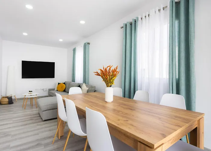 Casa Dona Juana - De 4 Con Jacuzzi Y Gran Zona Exterior וילה