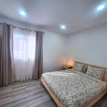 Casa Dona Juana - De 4 Con Jacuzzi Y Gran Zona Exterior * Charco del Pino