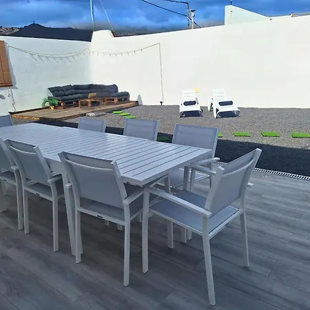 Casa Dona Juana - De 4 Con Jacuzzi Y Gran Zona Exterior * Charco del Pino